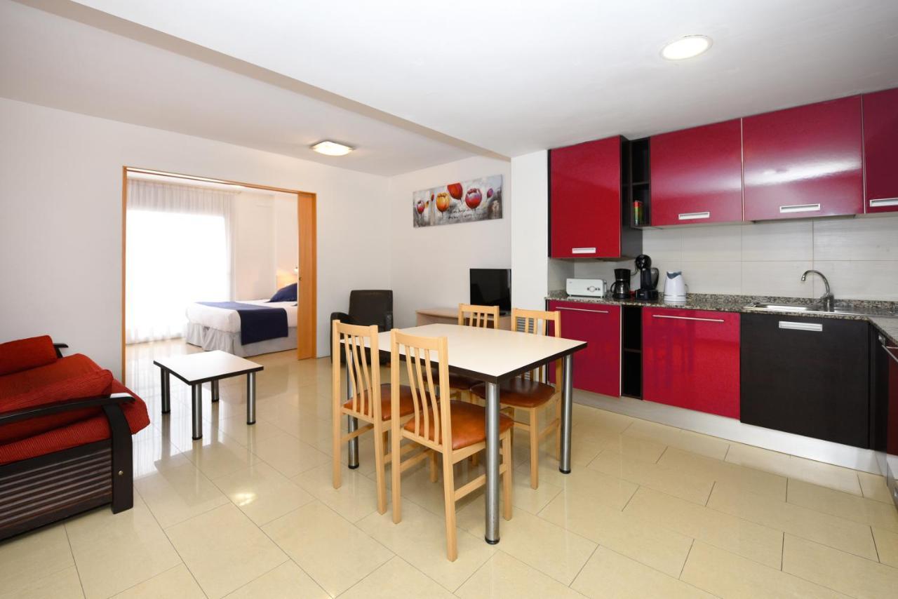 Neptuno Apartments Calella Dış mekan fotoğraf