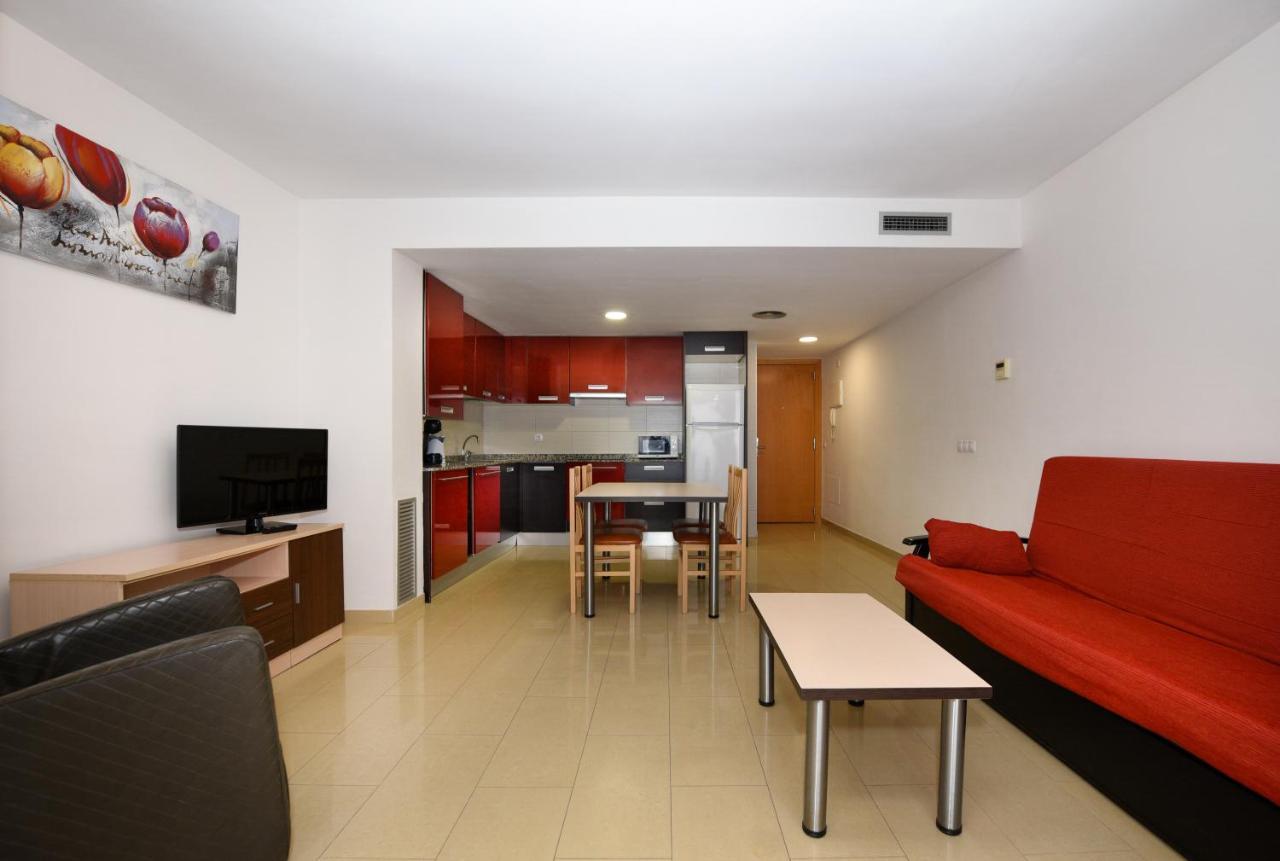 Neptuno Apartments Calella Dış mekan fotoğraf