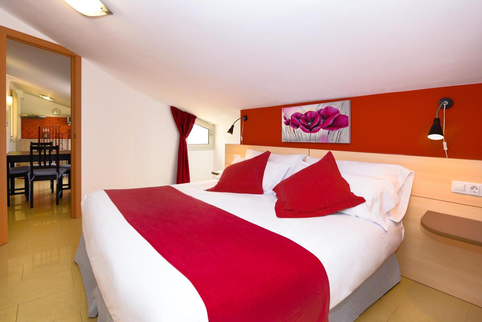 Neptuno Apartments Calella Oda fotoğraf