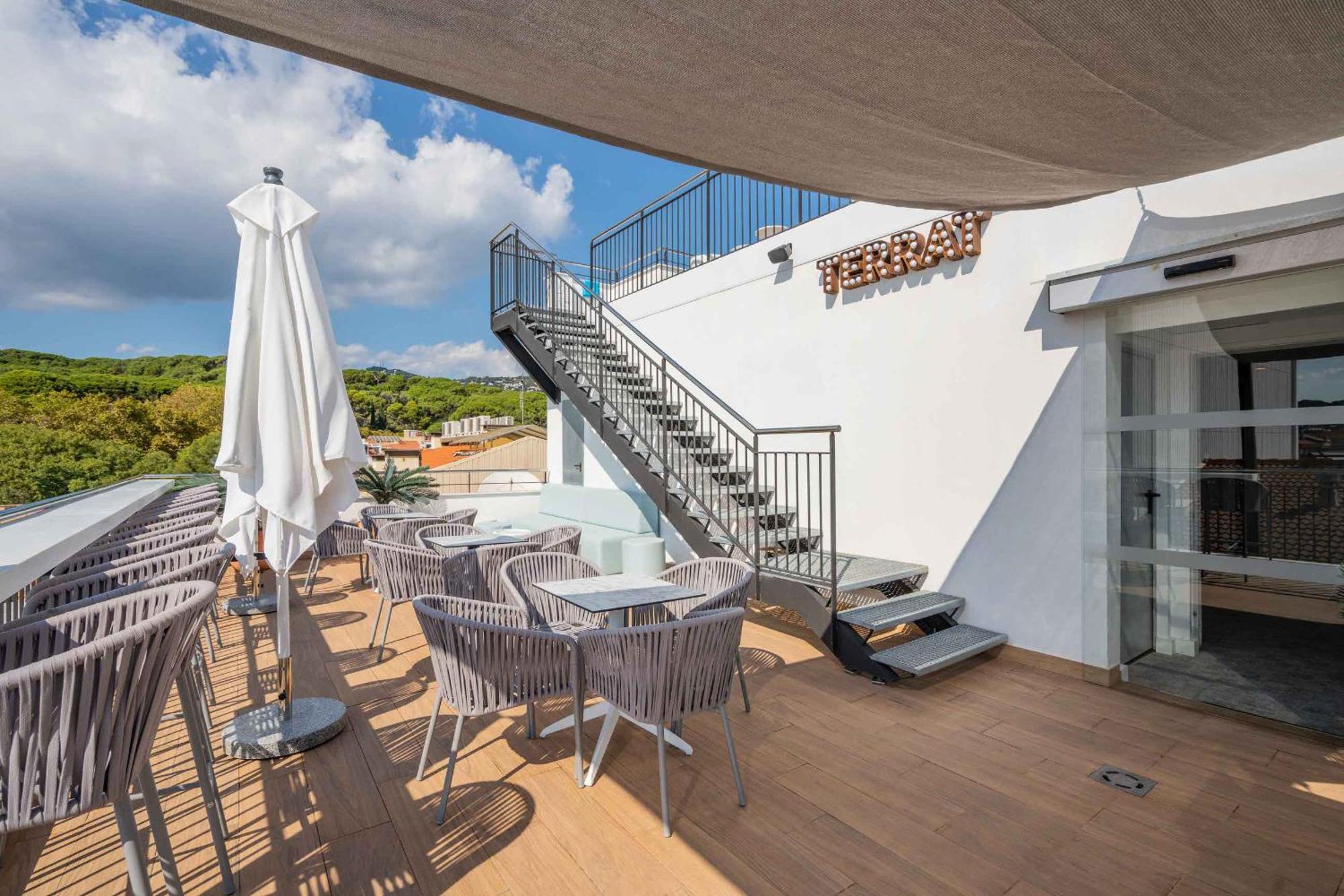 Neptuno Apartments Calella Dış mekan fotoğraf